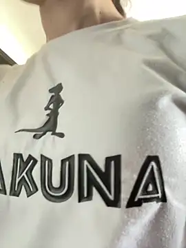 Snapshot of Megan_colsom chatting on November 7, 2025, 7:07 pm Megan colsom online show from November 7, 2025, 7:07 pm