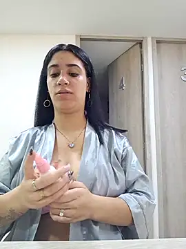 Snapshot of Samantha_hotly chatting on February 26, 2026, 2:17 pm Samantha hotly online show from February 26, 2026, 2:17 pm