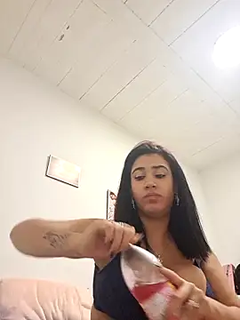 Snapshot of Samantha_hotly chatting on March 9, 2026, 2:04 am Samantha hotly online show from March 9, 2026, 2:04 am