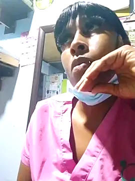 Snapshot of Amarantha_Hans1 chatting on September 18, 2025, 4:26 am Amarantha Hans1 online show from September 18, 2025, 4:26 am
