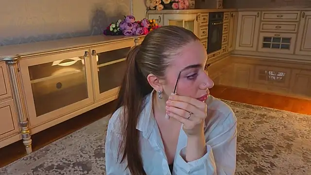 EadlinGillim online show from October 25, 2025, 3:17 am