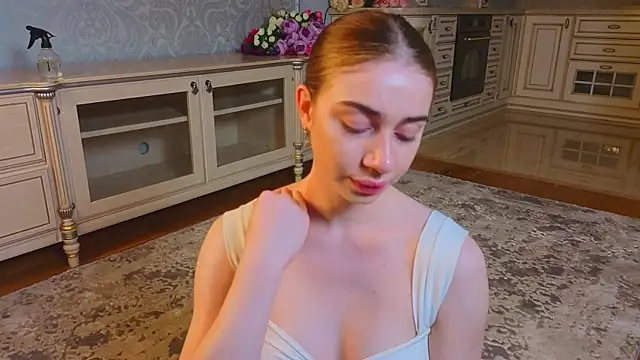 EadlinGillim online show from September 15, 2025, 3:18 am