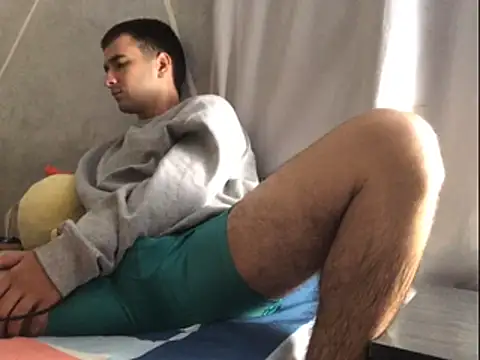 Snapshot of Cesar_Augusto chatting on March 29, 2026, 12:12 am Cesar Augusto online show from March 29, 2026, 12:12 am