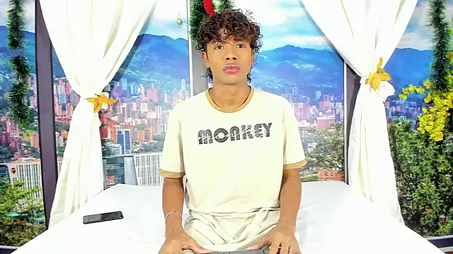 Snapshot of MilthonDelis chatting on December 2, 2025, 3:07 am MilthonDelis online show from December 2, 2025, 3:07 am