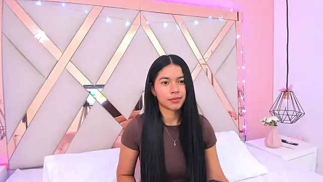 samantaa shy online show from June 29, 2026, 4:19 am
