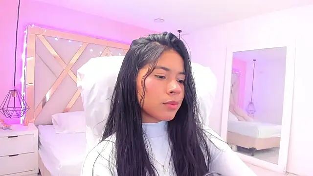 samantaa shy online show from March 15, 2026, 2:07 am