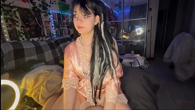 Snapshot of nikoli_naw chatting on January 9, 2026, 9:22 pm nikoli naw online show from January 9, 2026, 9:22 pm