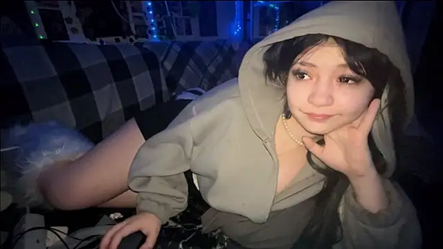 Snapshot of nikoli_naw chatting on February 11, 2026, 9:14 pm nikoli naw online show from February 11, 2026, 9:14 pm