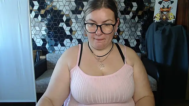 Snapshot of NikaSkylink chatting on May 8, 2026, 5:00 am NikaSkylink online show from May 8, 2026, 5:00 am