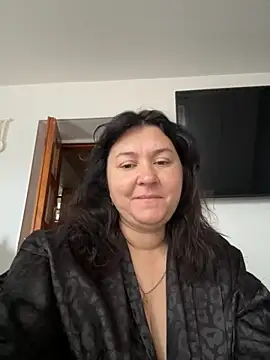 Liza Will online show from October 28, 2025, 6:23 am