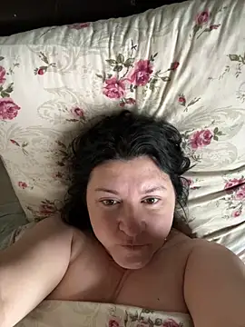 Snapshot of Liza_Will chatting on February 27, 2026, 8:03 am Liza Will online show from February 27, 2026, 8:03 am