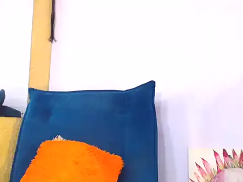 Snapshot of SexyScarlet101 chatting on September 30, 2025, 3:34 am SexyScarlet101 online show from September 30, 2025, 3:34 am