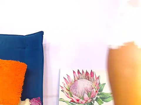 Snapshot of SexyScarlet101 chatting on September 22, 2025, 8:59 pm SexyScarlet101 online show from September 22, 2025, 8:59 pm