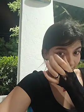 Snapshot of Laila_asher chatting on November 1, 2025, 6:08 am Laila asher online show from November 1, 2025, 6:08 am