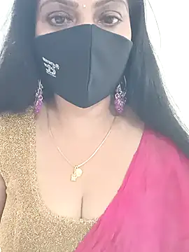 Snapshot of shivani27 chatting on May 3, 2026, 10:35 pm shivani27 online show from May 3, 2026, 10:35 pm