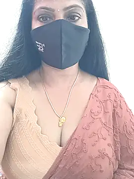 Snapshot of shivani27 chatting on May 3, 2026, 10:31 am shivani27 online show from May 3, 2026, 10:31 am