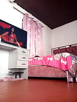 translatina777 online show from February 9, 2026, 2:59 pm