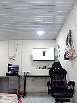 Snapshot of translatina777 chatting on October 28, 2025, 2:45 am translatina777 online show from October 28, 2025, 2:45 am