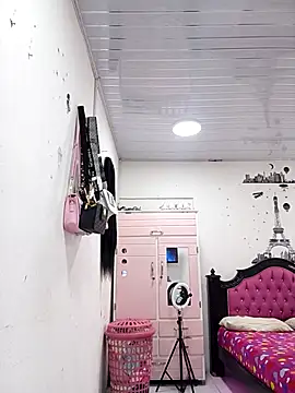 Snapshot of translatina777 chatting on November 14, 2025, 12:31 pm translatina777 online show from November 14, 2025, 12:31 pm