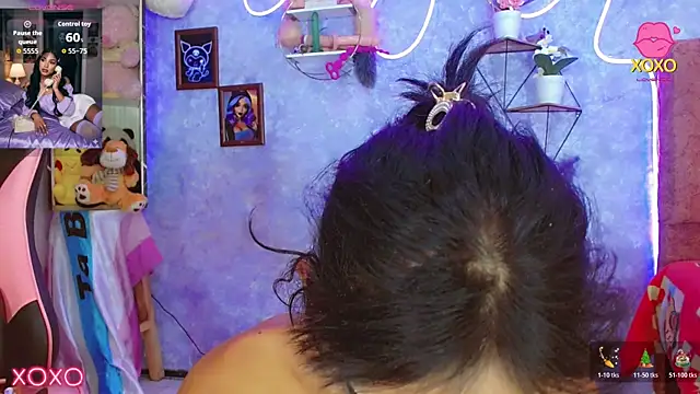 Aishasexy18 online show from December 18, 2025, 5:12 am