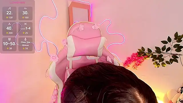 Stepha babe online show from February 20, 2026, 6:10 pm