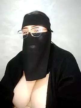 Arabic-loka online show from November 18, 2025, 9:07 pm