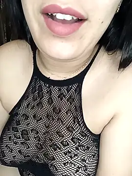 Fatina-arabic online show from June 17, 2026, 2:05 pm