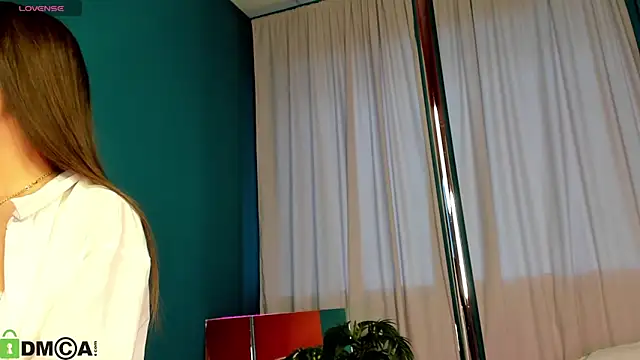 Lillie Miller online show from February 27, 2026, 3:07 am