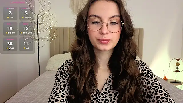 Snapshot of Real_cutie1 chatting on June 15, 2026, 12:38 pm Real cutie1 online show from June 15, 2026, 12:38 pm