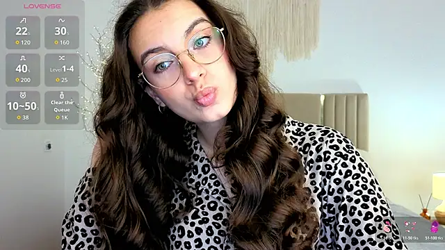Real cutie1 online show from June 29, 2026, 1:00 pm