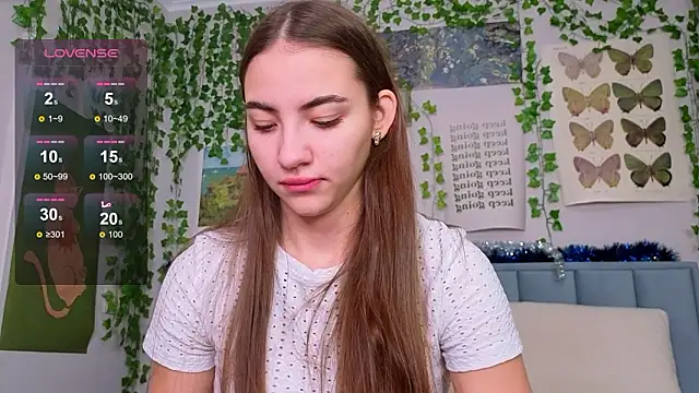 Ashley Pierce online show from February 1, 2026, 4:11 am