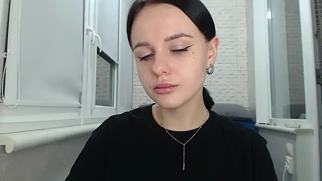 Snapshot of Blair_Yates chatting on November 16, 2025, 11:52 pm Blair Yates online show from November 16, 2025, 11:52 pm