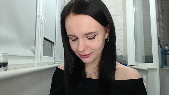 Snapshot of Blair_Yates chatting on October 24, 2025, 10:09 pm Blair Yates online show from October 24, 2025, 10:09 pm