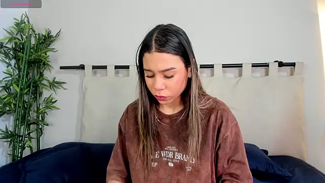 Rachell criss online show from April 26, 2026, 4:10 am