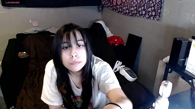 London Ray online show from February 16, 2026, 3:16 am