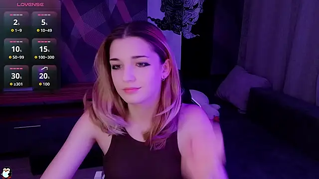 Snapshot of Sandy_Belle chatting on October 15, 2025, 5:43 pm Sandy Belle online show from October 15, 2025, 5:43 pm