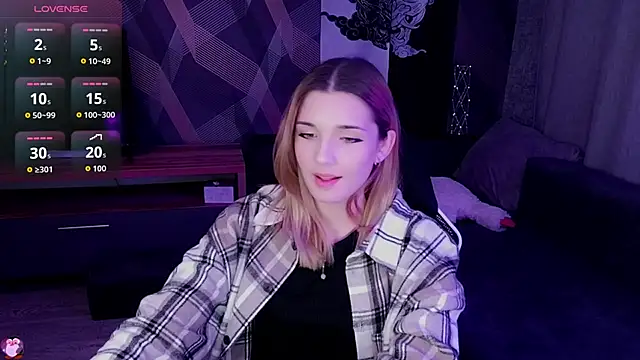 Snapshot of Sandy_Belle chatting on October 19, 2025, 5:59 pm Sandy Belle online show from October 19, 2025, 5:59 pm