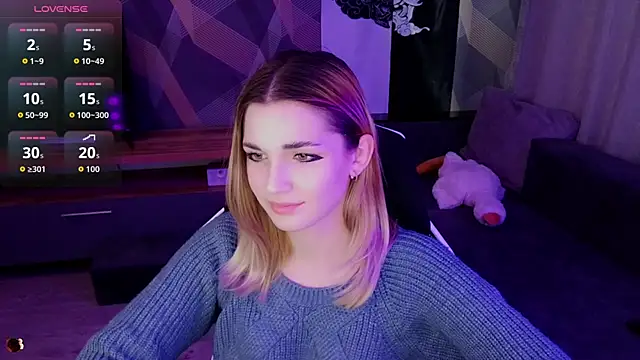 Snapshot of Sandy_Belle chatting on October 9, 2025, 7:53 am Sandy Belle online show from October 9, 2025, 7:53 am