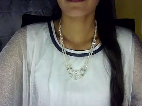 zara Khan0 online show from October 7, 2025, 3:02 pm