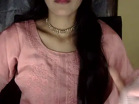 zara Khan0 online show from November 16, 2025, 2:33 pm