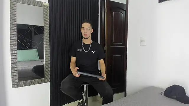  Axel 09 online show from April 21, 2026, 3:57 am