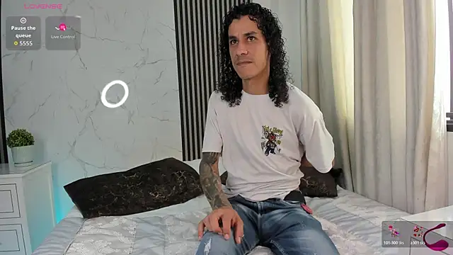 JackAndRosse  online show from January 16, 2026, 1:37 pm