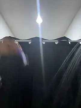 Snapshot of Nia_Desire chatting on September 27, 2025, 7:14 am Nia Desire online show from September 27, 2025, 7:14 am