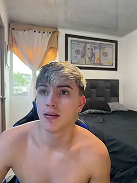 Snapshot of Justin_trevor1 chatting on May 27, 2026, 7:54 pm Justin trevor1 online show from May 27, 2026, 7:54 pm