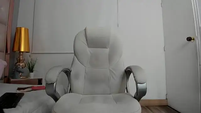 dark sun302 online show from November 28, 2025, 10:32 pm