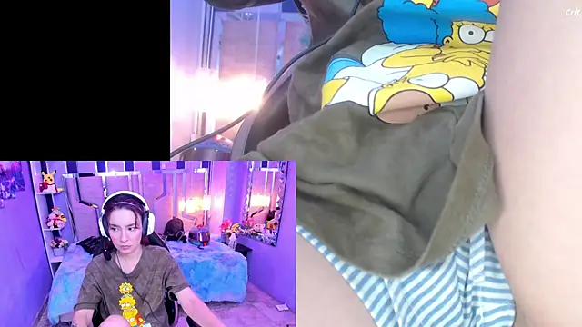 NicoleFerrel online show from October 14, 2025, 2:50 pm