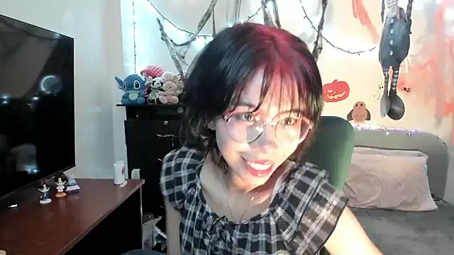 Snapshot of dolliette24 chatting on October 23, 2025, 3:49 am dolliette24 online show from October 23, 2025, 3:49 am