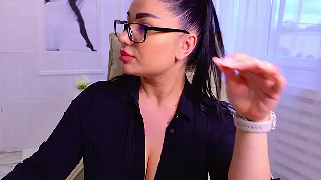 jenny x  online show from February 20, 2026, 6:26 am