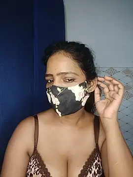 Snapshot of SonY-CaM2 chatting on May 31, 2026, 8:20 pm SonY-CaM2 online show from May 31, 2026, 8:20 pm