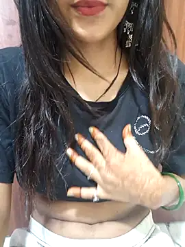 Snapshot of Raj-kumari chatting on August 4, 2026, 2:16 am Raj-kumari online show from August 4, 2026, 2:16 am